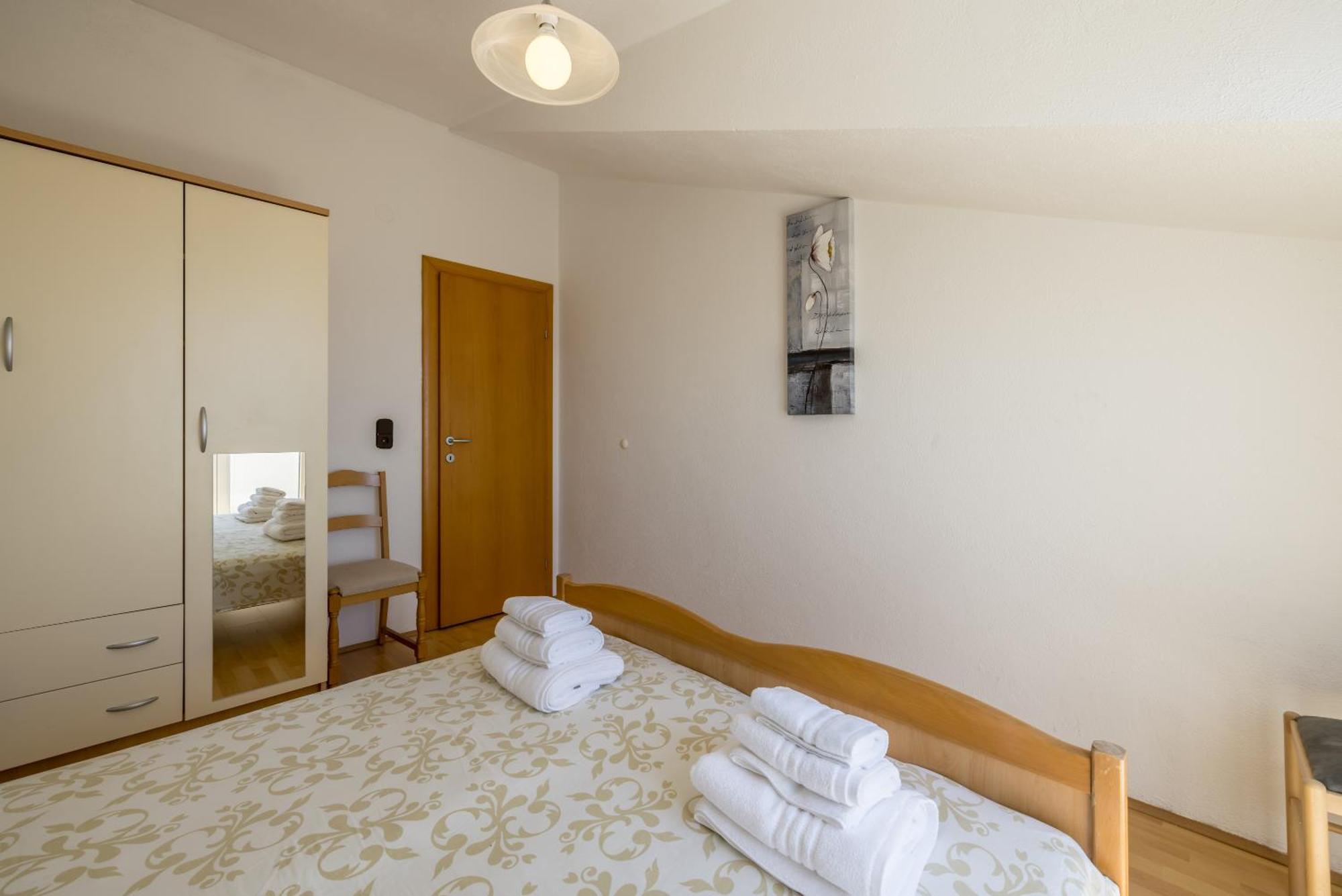 Holiday Home Krishto Trogir Kültér fotó