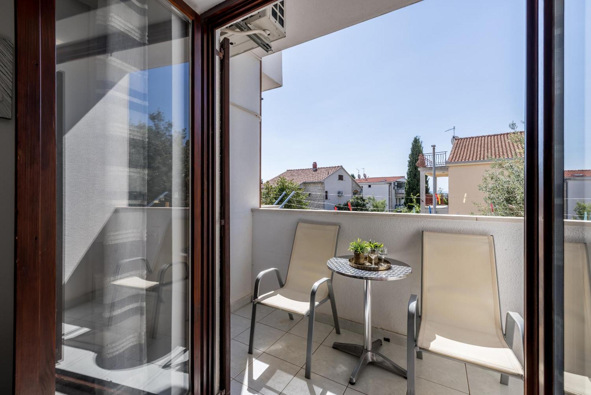 Holiday Home Krishto Trogir Kültér fotó